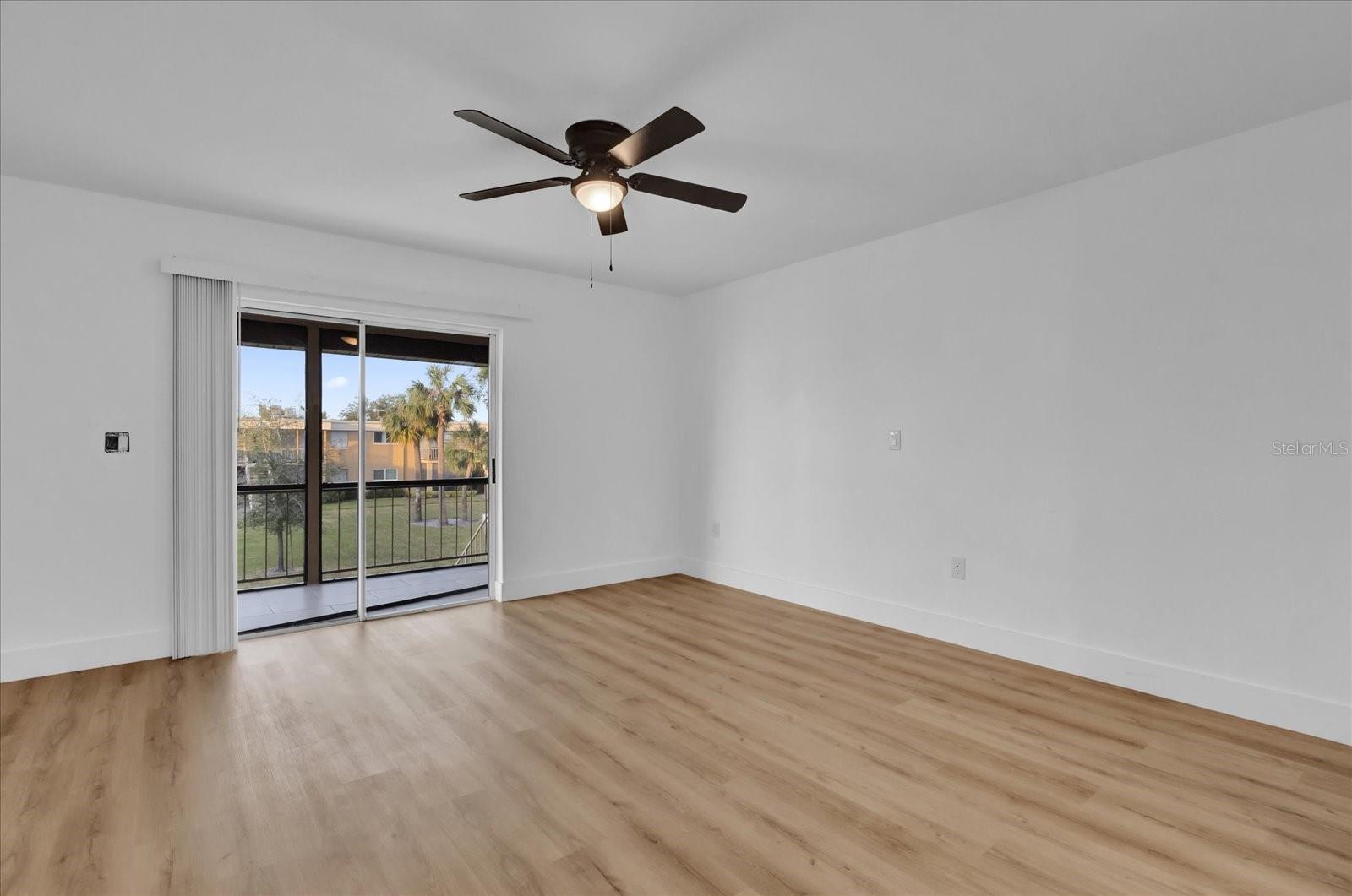 1000 LAKE OF THE WOODS BLVD #203E