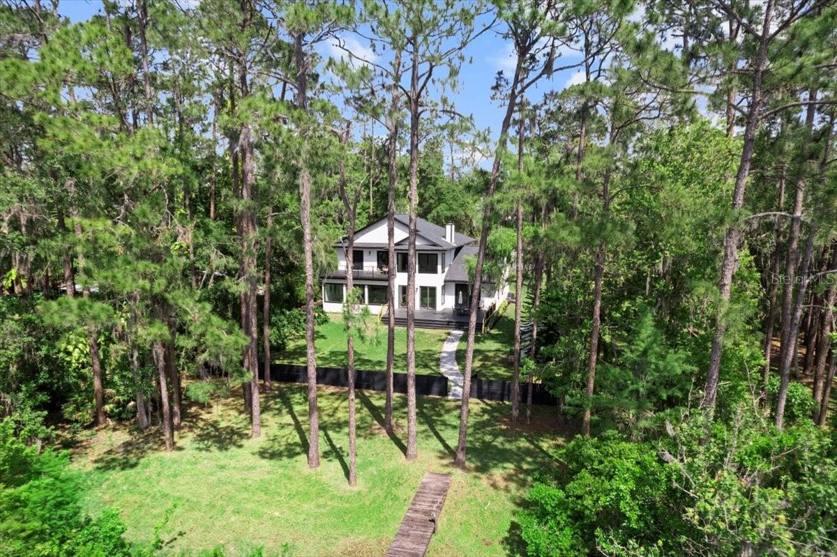 13562 S LAKE MARY JANE RD