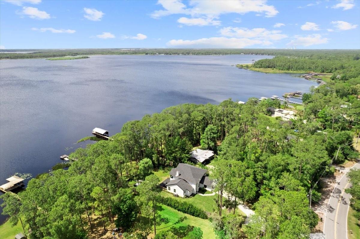 13562 S LAKE MARY JANE RD