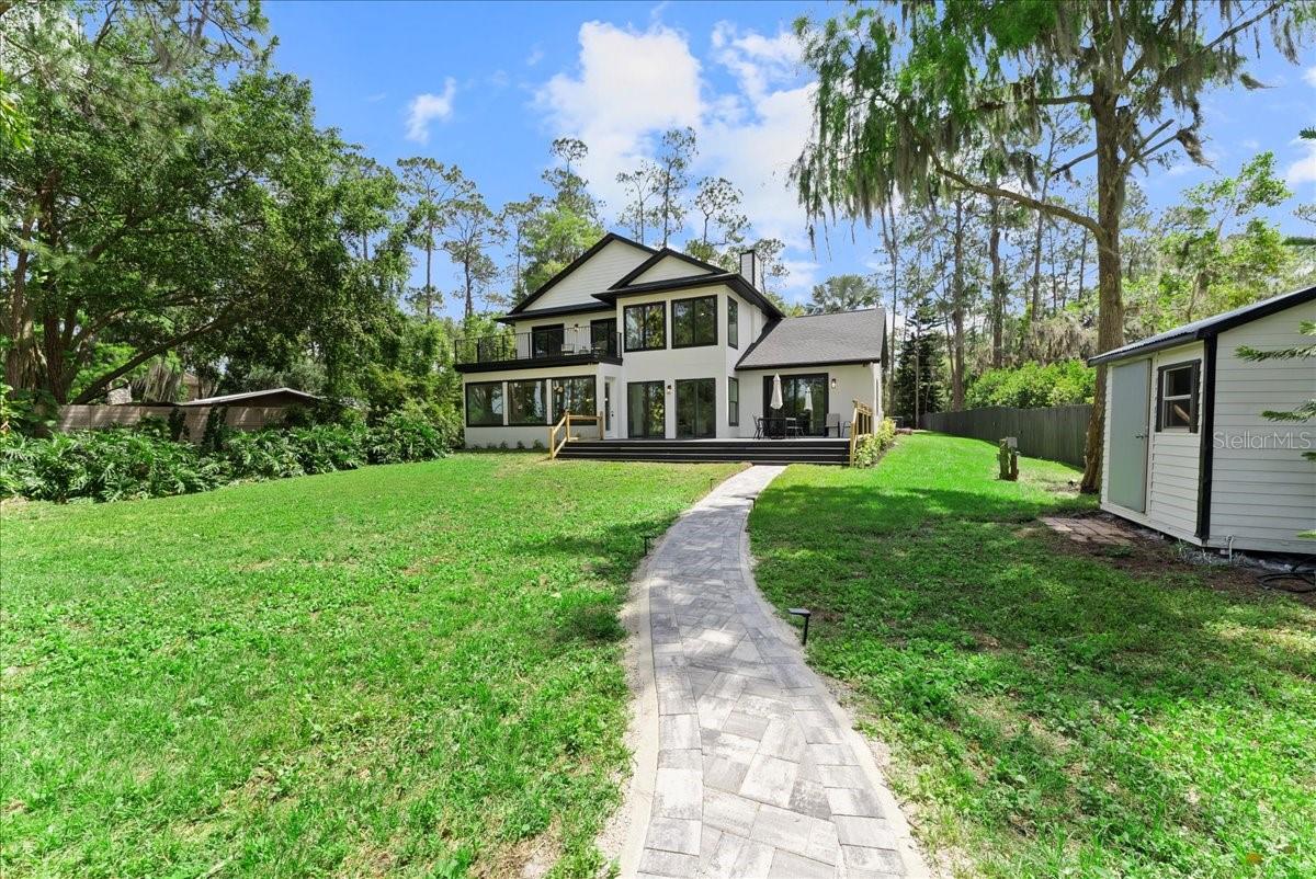 13562 S LAKE MARY JANE RD