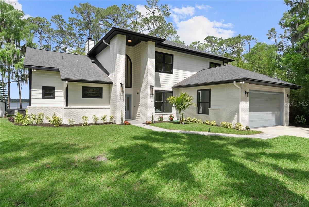 13562 S LAKE MARY JANE RD