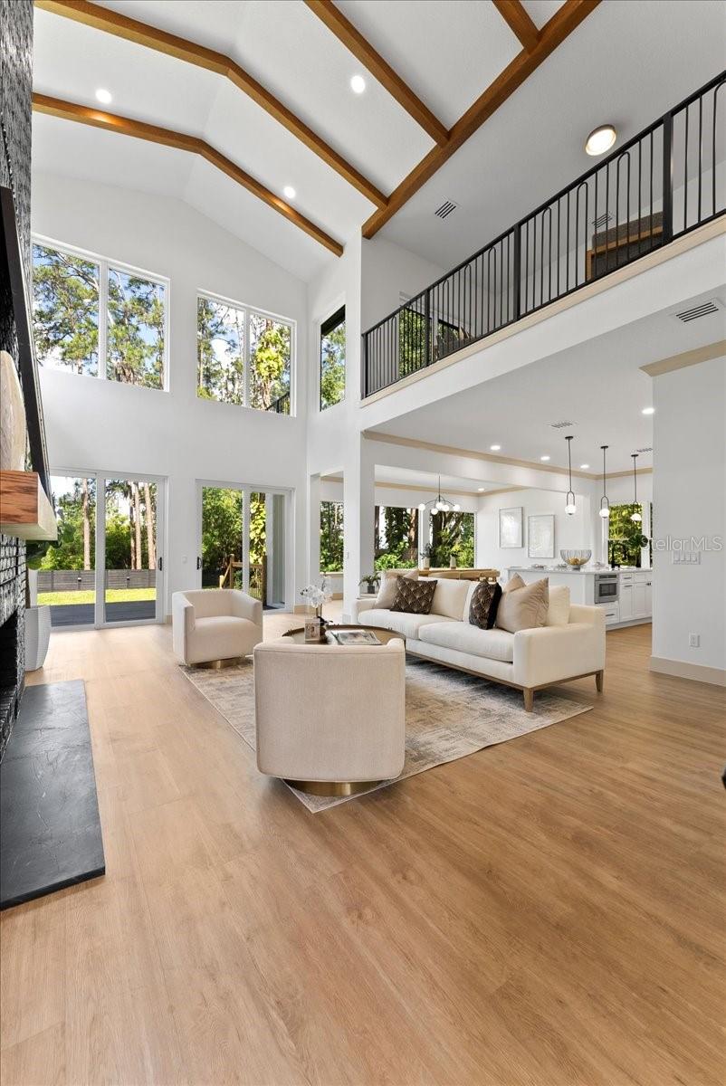 13562 S LAKE MARY JANE RD