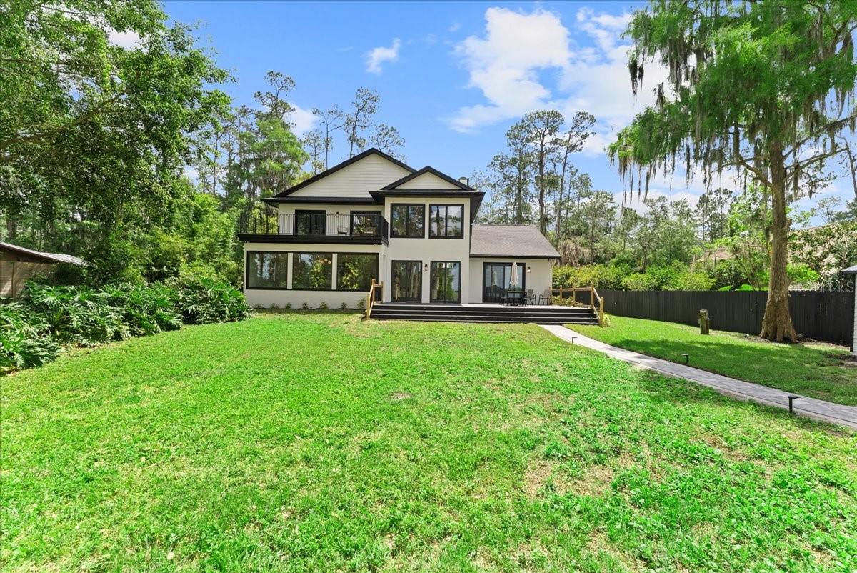 13562 S LAKE MARY JANE RD