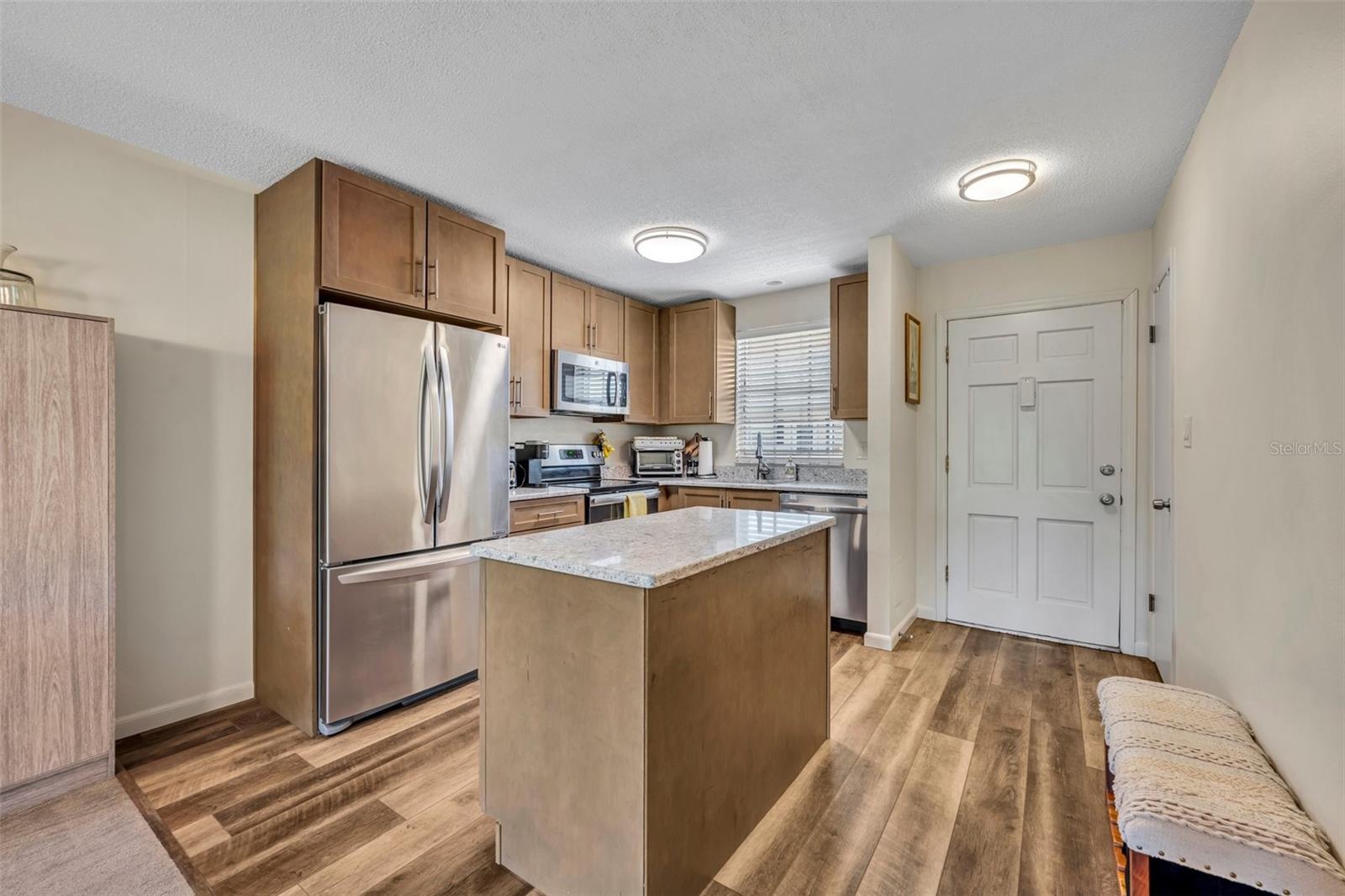 1250 S DENNING DR #230