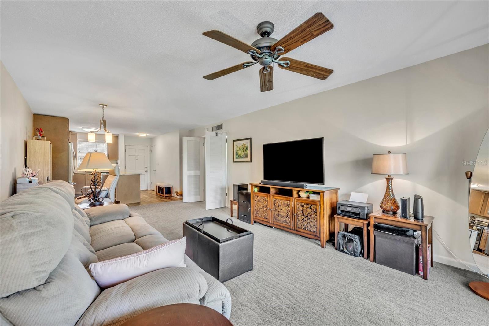 1250 S DENNING DR #230