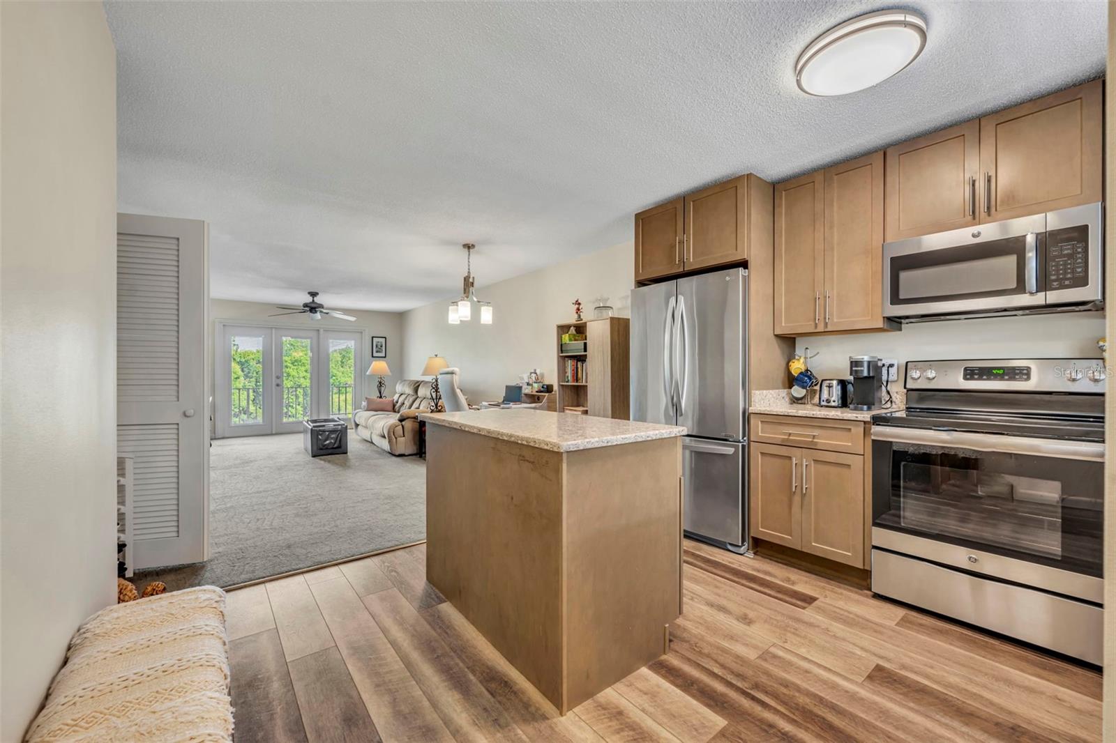 1250 S DENNING DR #230