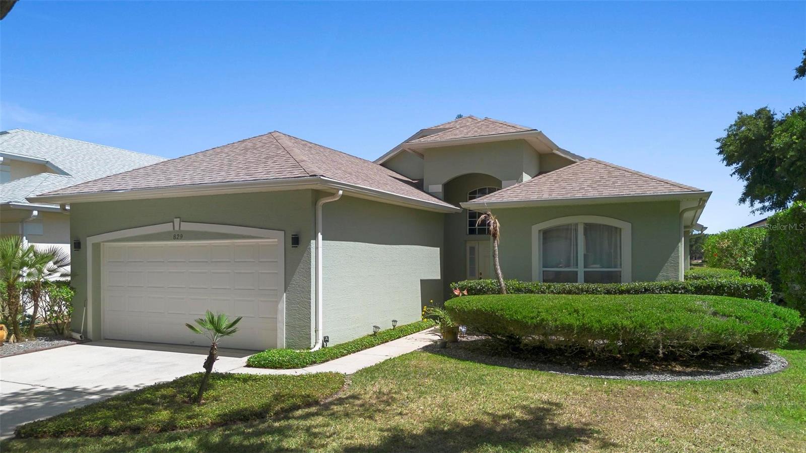 829 LAKEWORTH CIR
