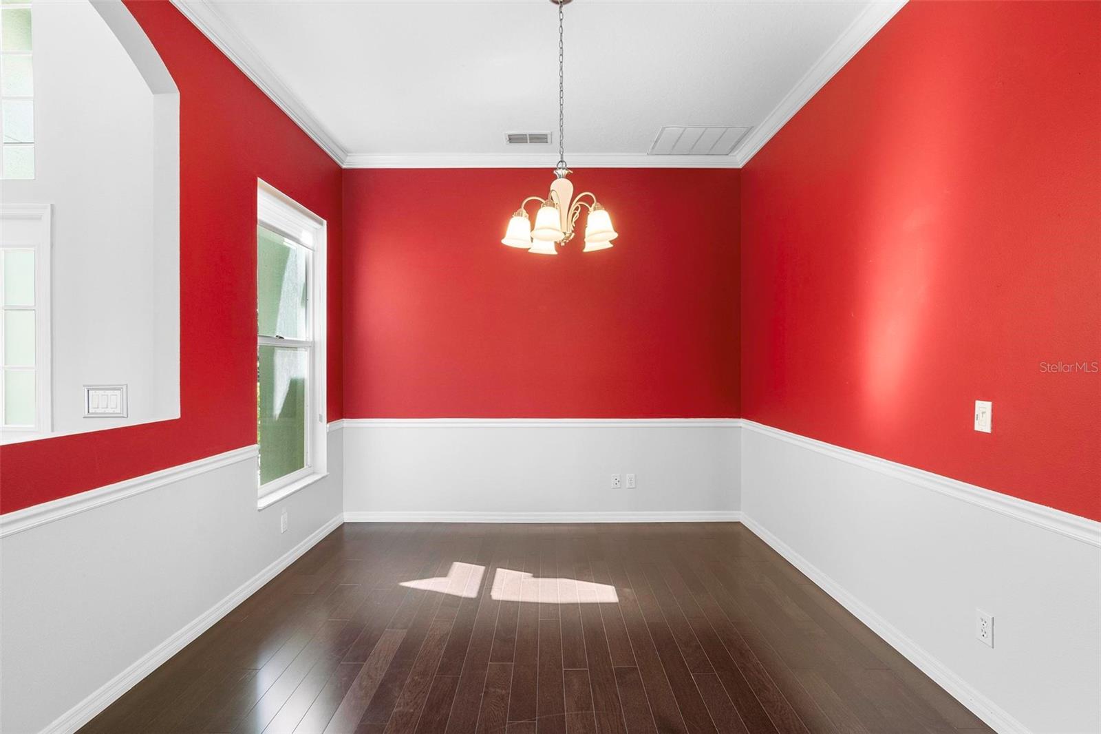 829 LAKEWORTH CIR