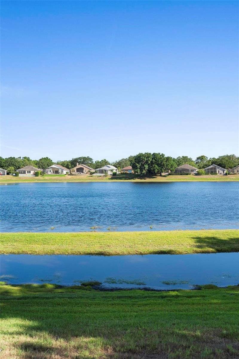 829 LAKEWORTH CIR