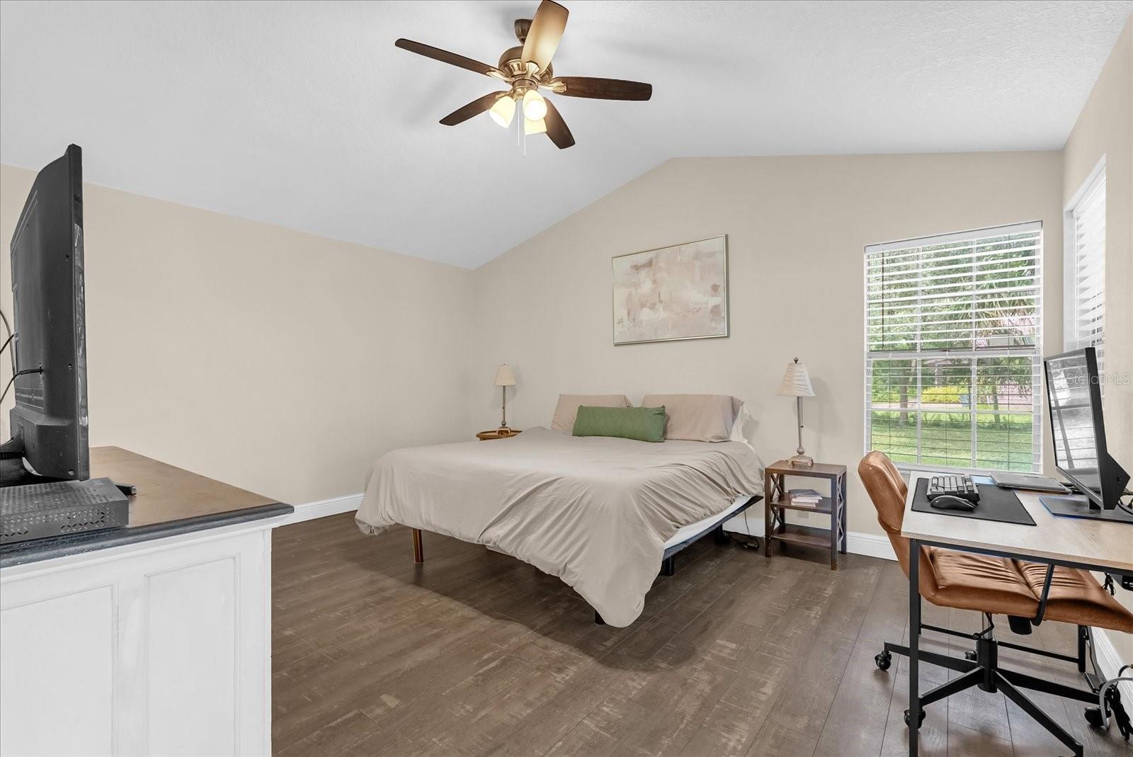 223 SCARBOROUGH CV