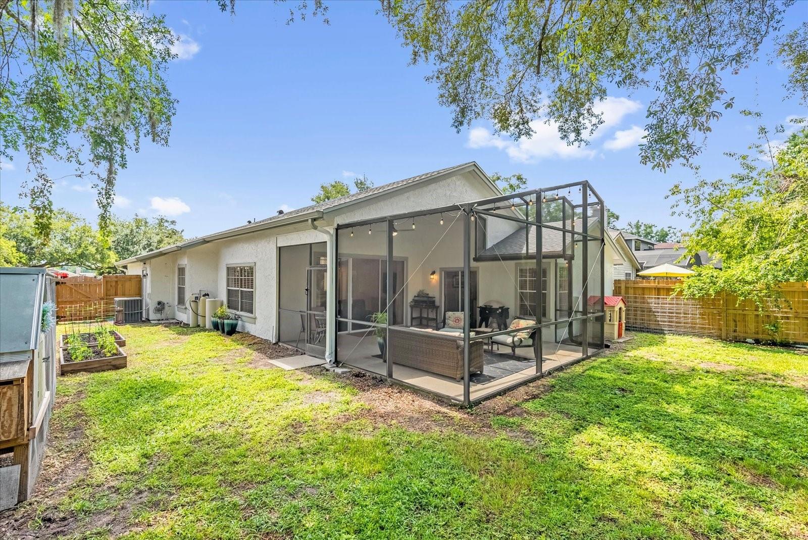 223 SCARBOROUGH CV