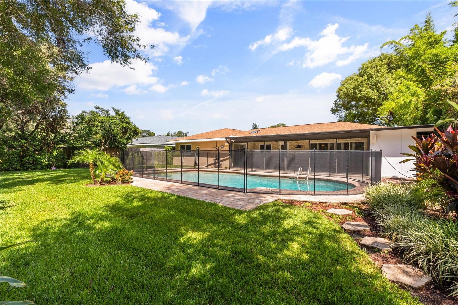 739 LITTLE WEKIVA CIR