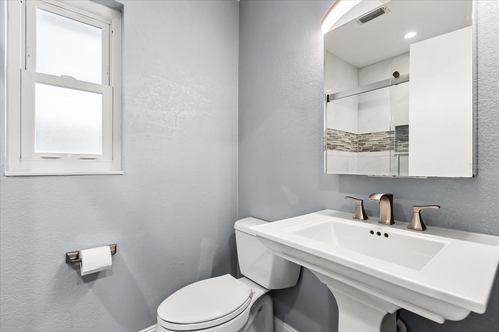 739 LITTLE WEKIVA CIR