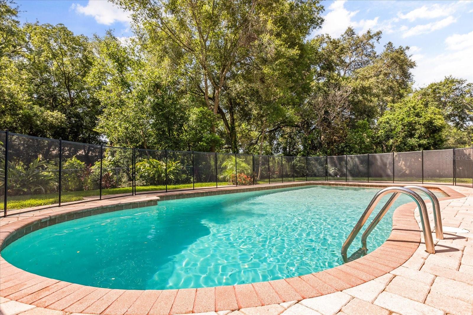 739 LITTLE WEKIVA CIR