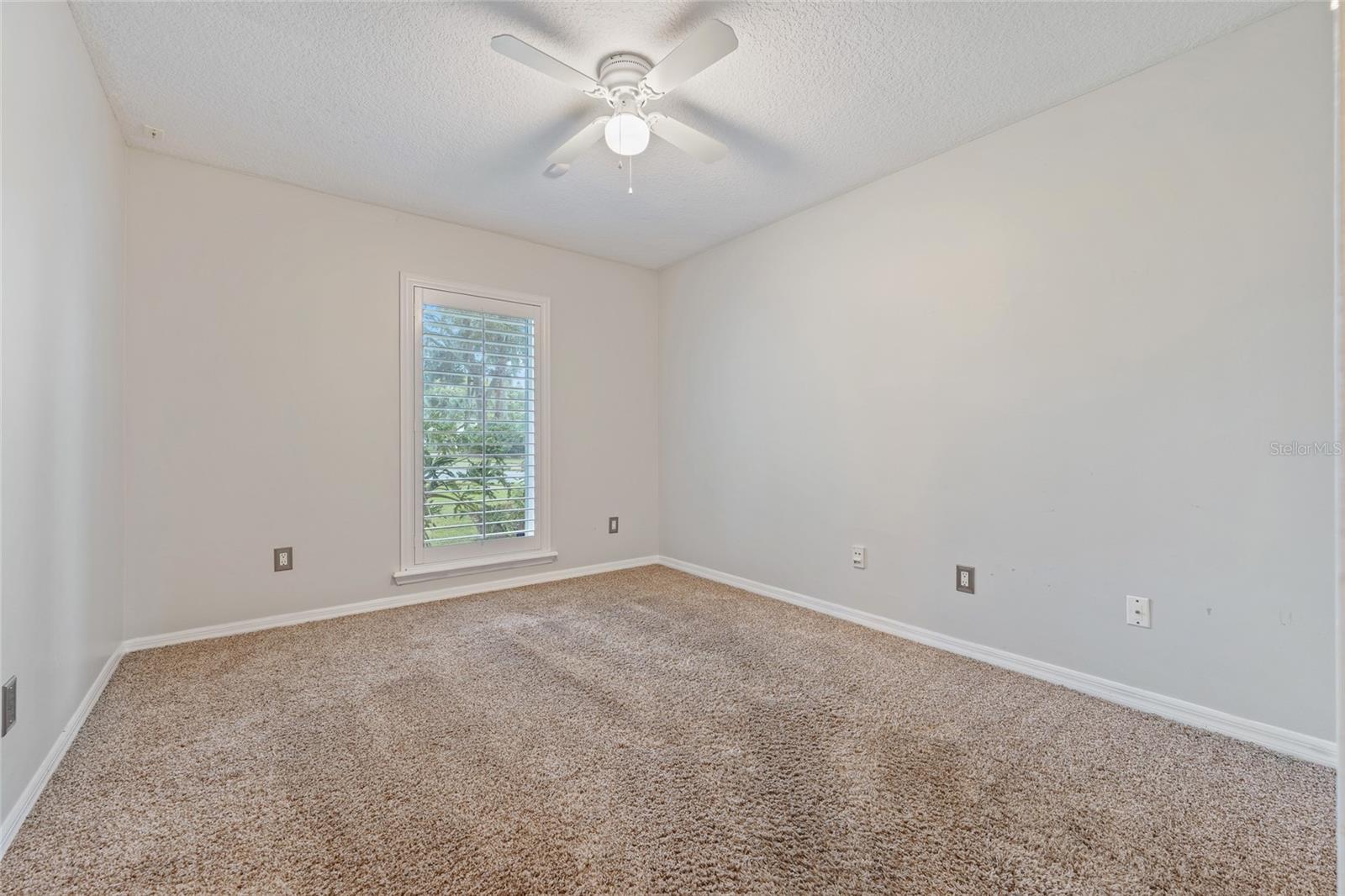 137 SPRING CHASE CIR