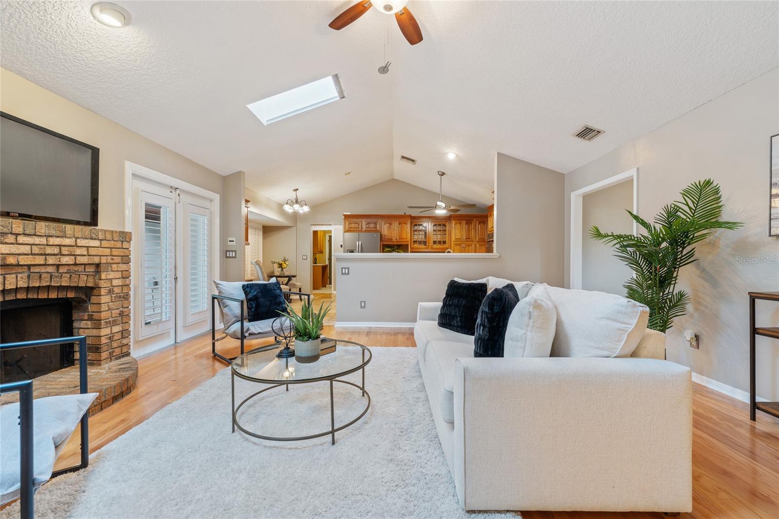 137 SPRING CHASE CIR