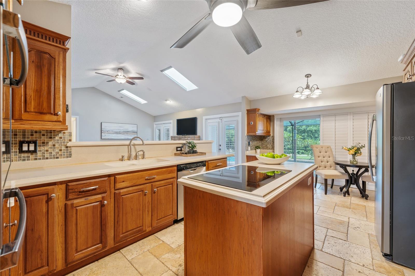 137 SPRING CHASE CIR