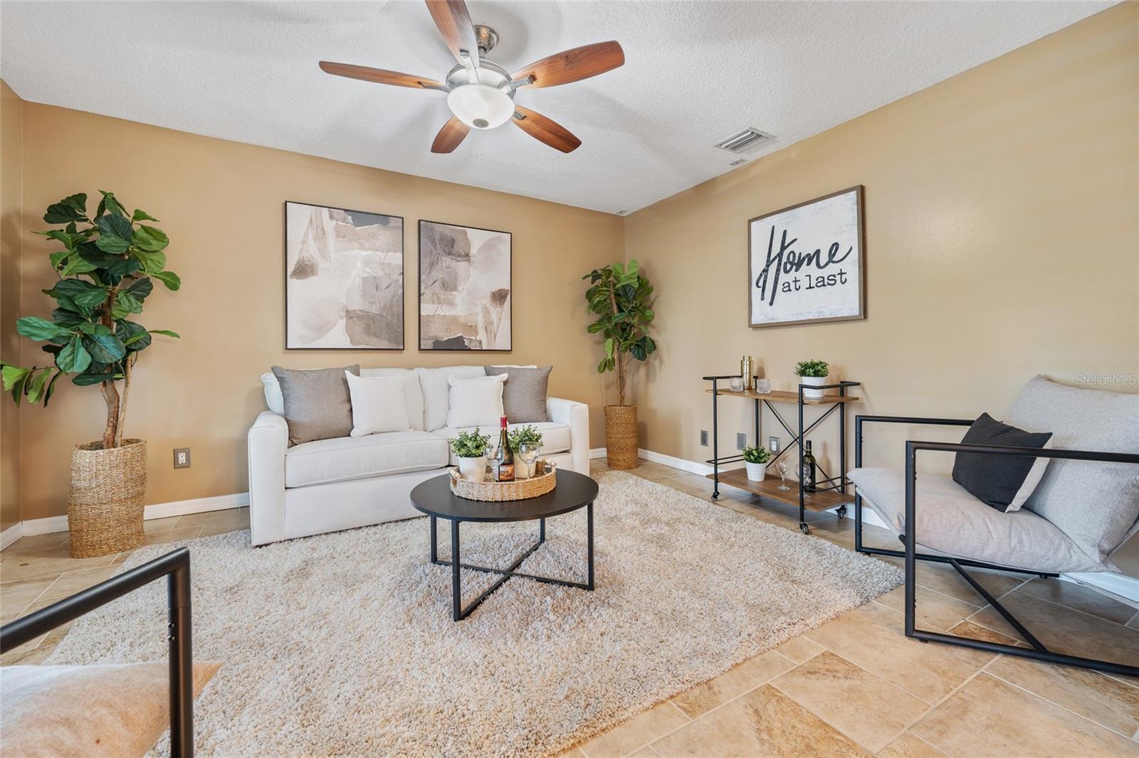 137 SPRING CHASE CIR