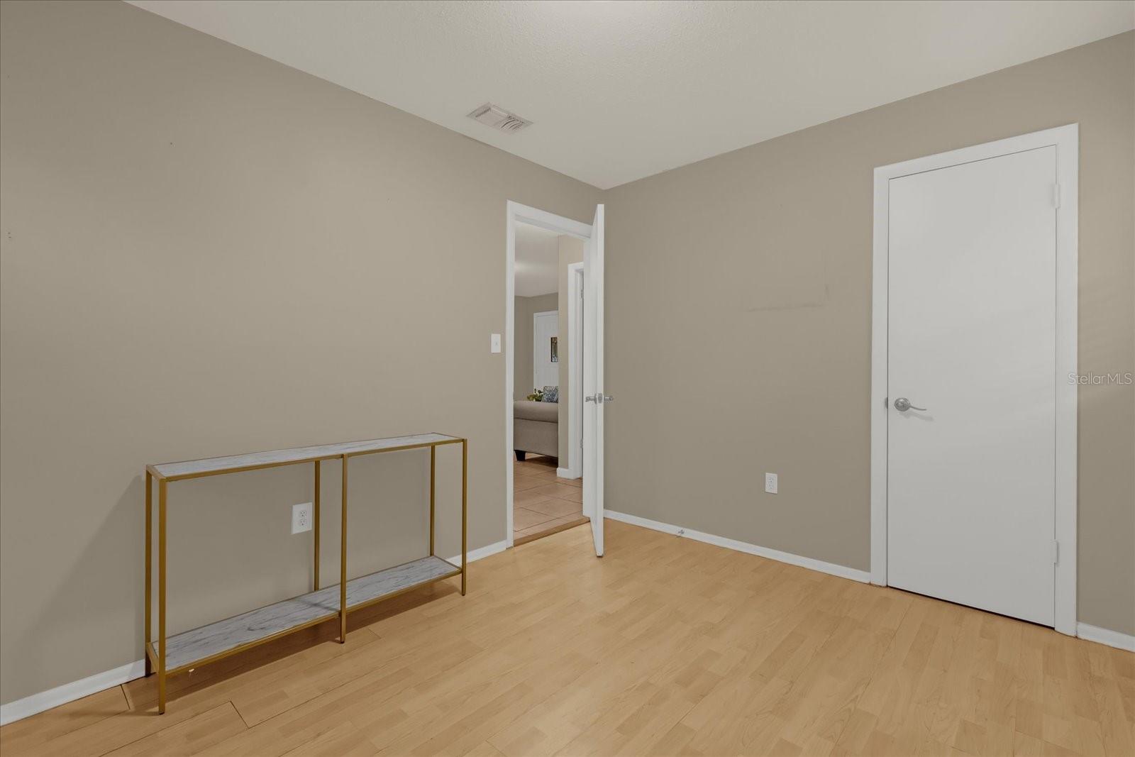 1108 HENRY BALCH DR