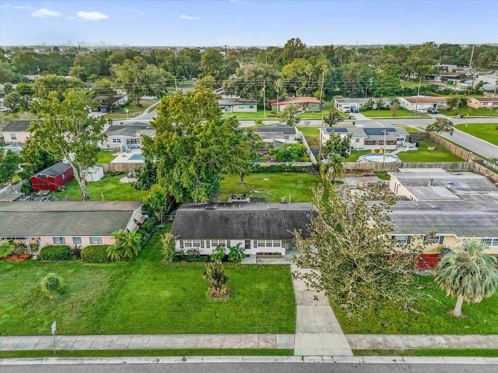 2208 MOSHER DR