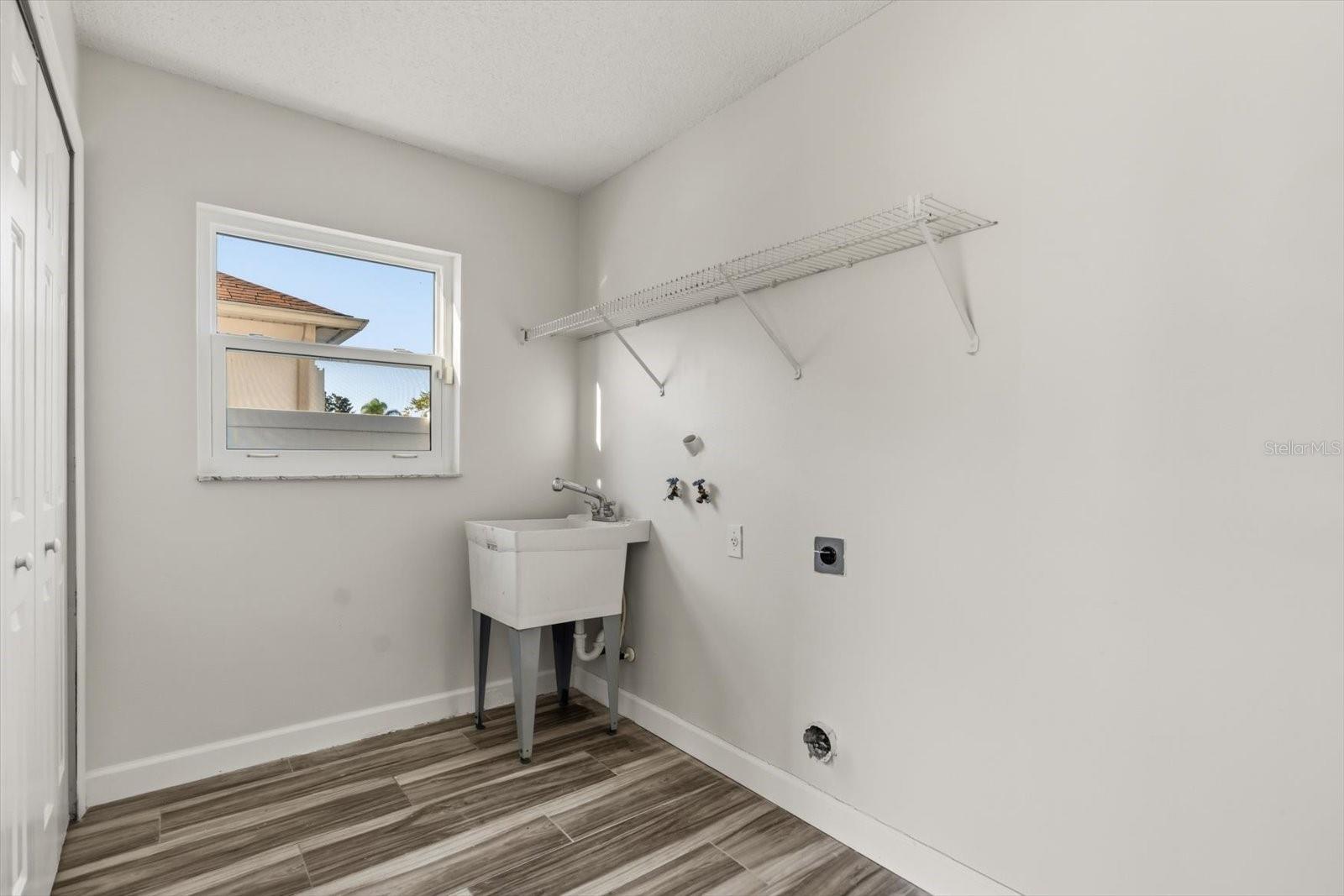 4426 EVERGREEN FOREST LOOP