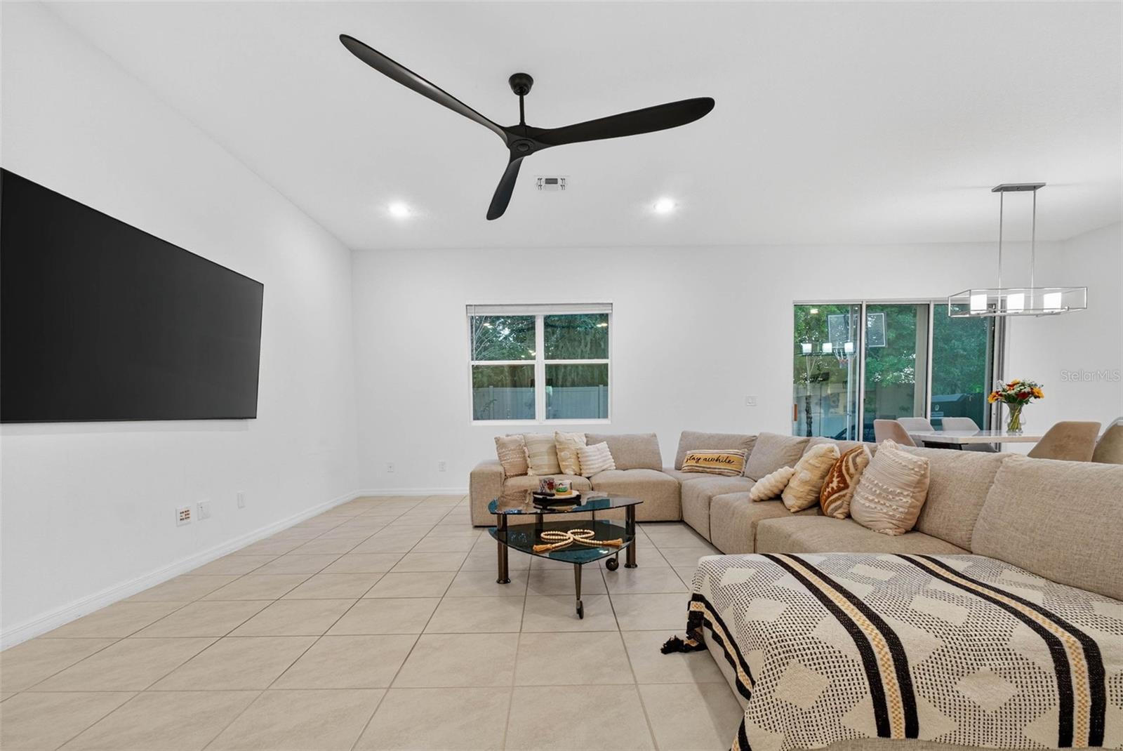 2157 EMERALD SPRINGS DR