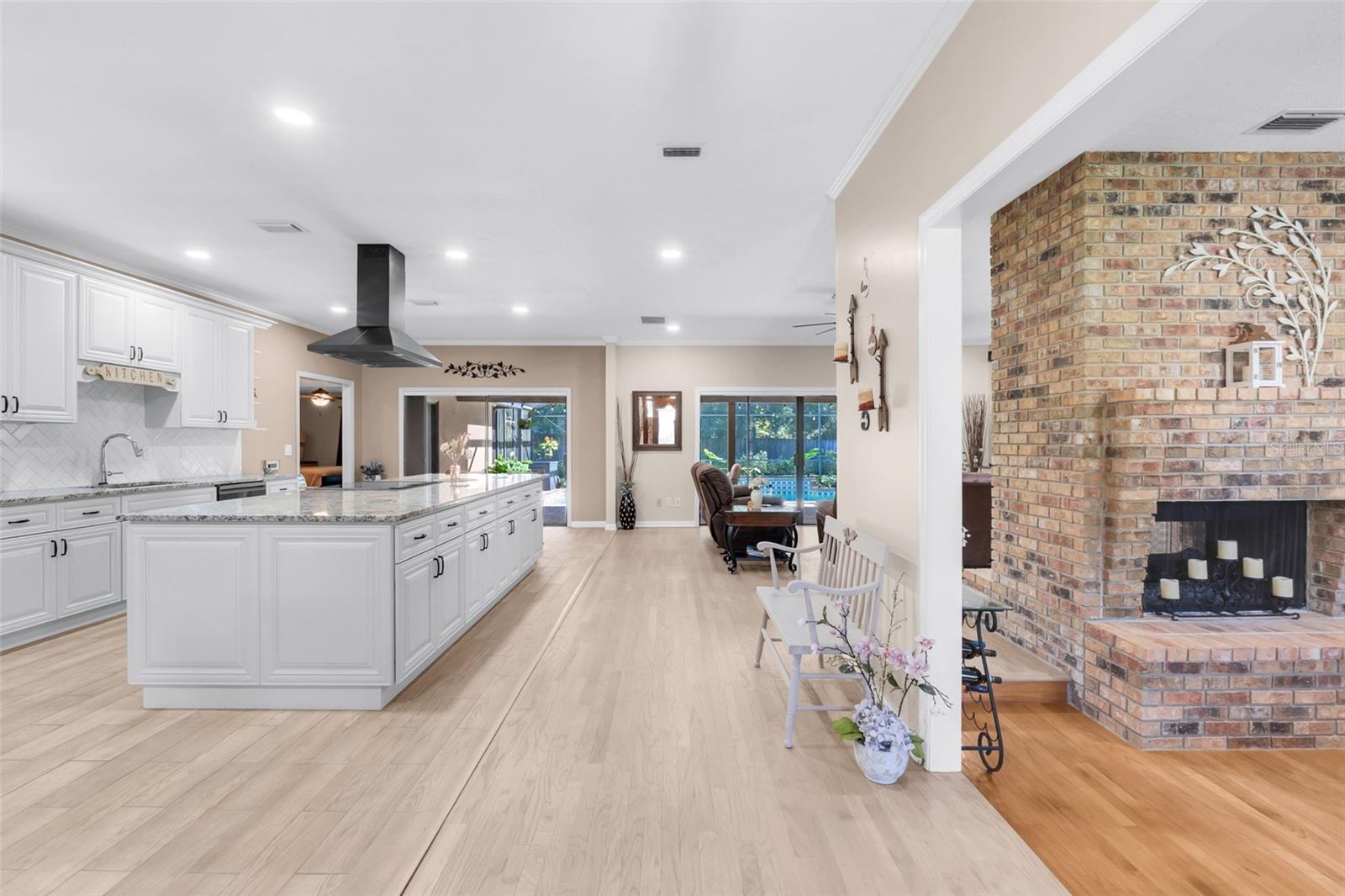 2282 SPRINGS LANDING BOULEVARD