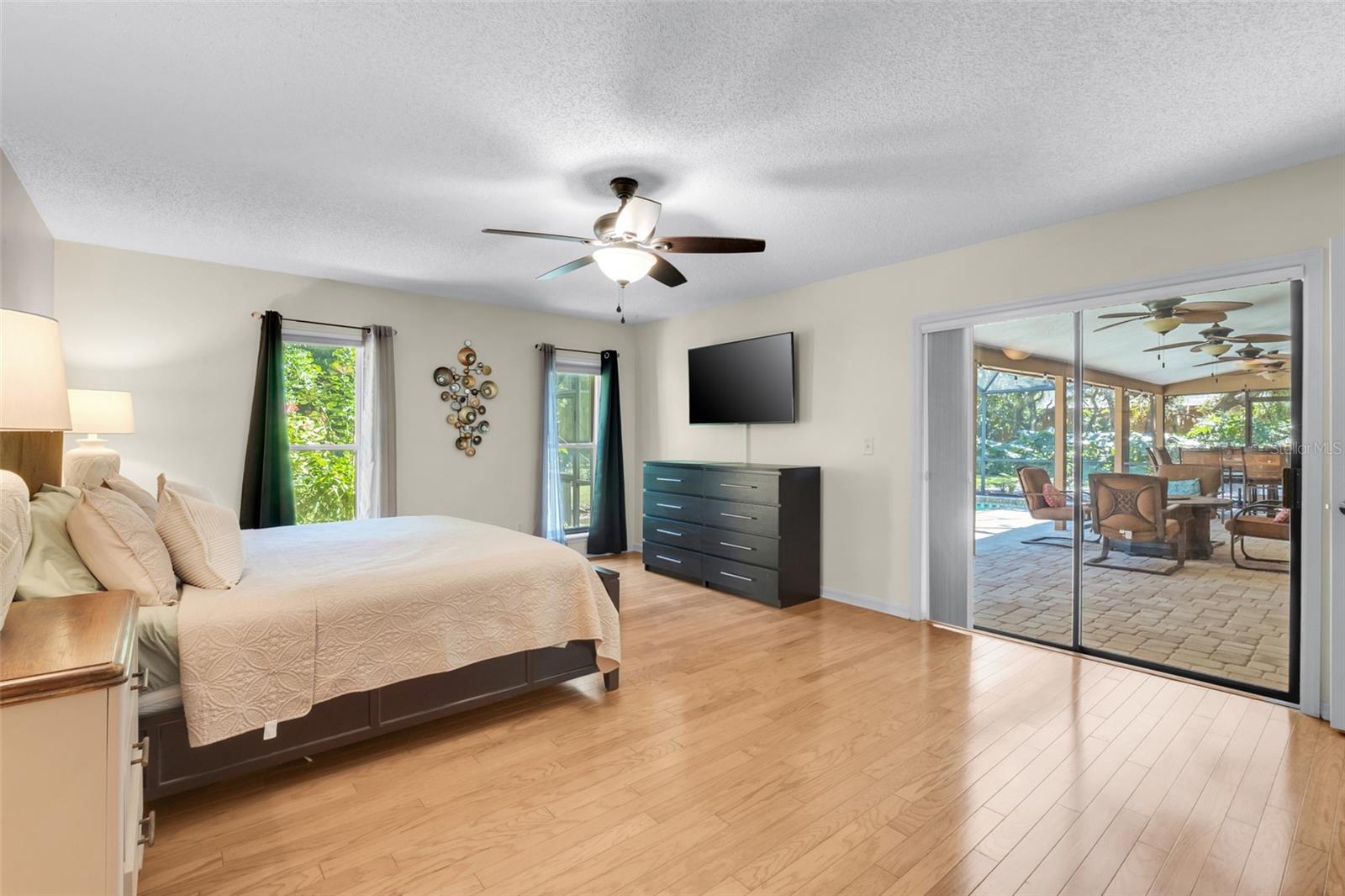 2282 SPRINGS LANDING BOULEVARD