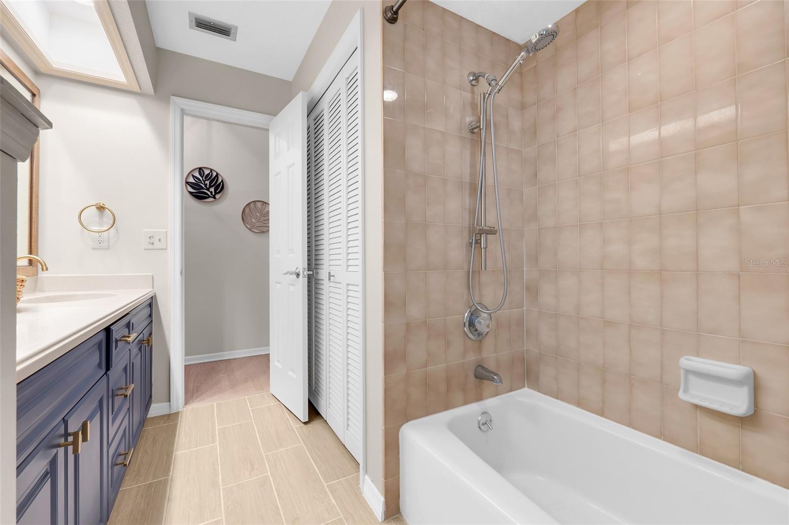 2282 SPRINGS LANDING BOULEVARD