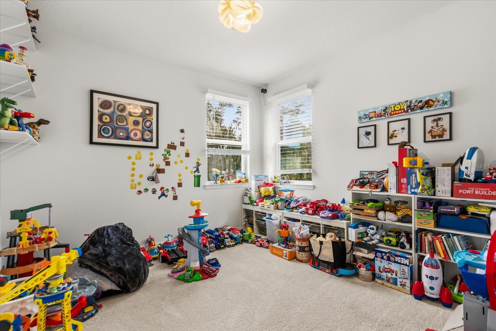 639 PRIMROSE WILLOW WAY