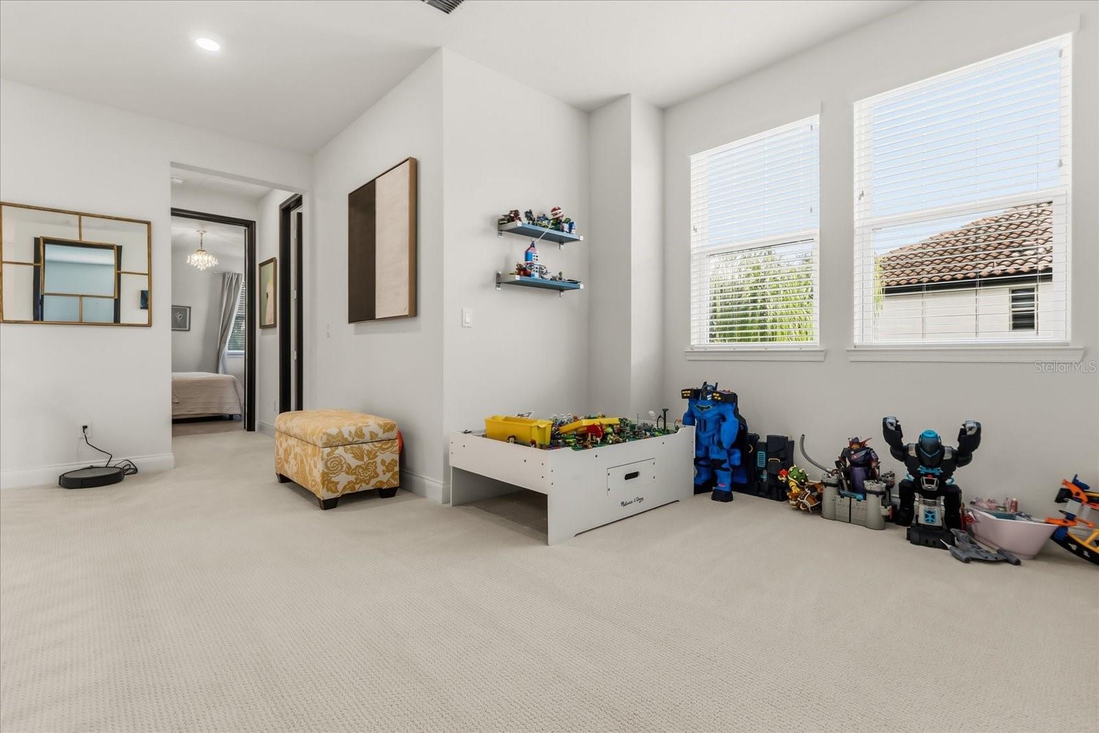 639 PRIMROSE WILLOW WAY