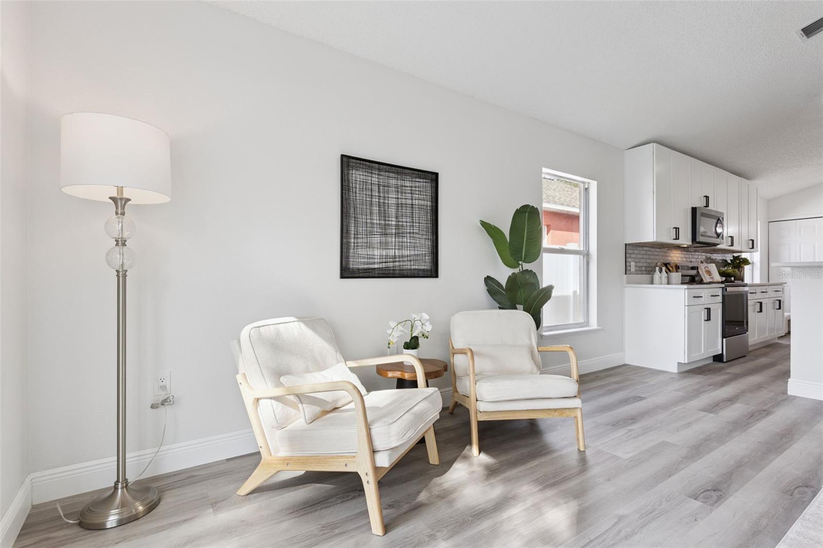 453 DOMINISH ESTATES DR