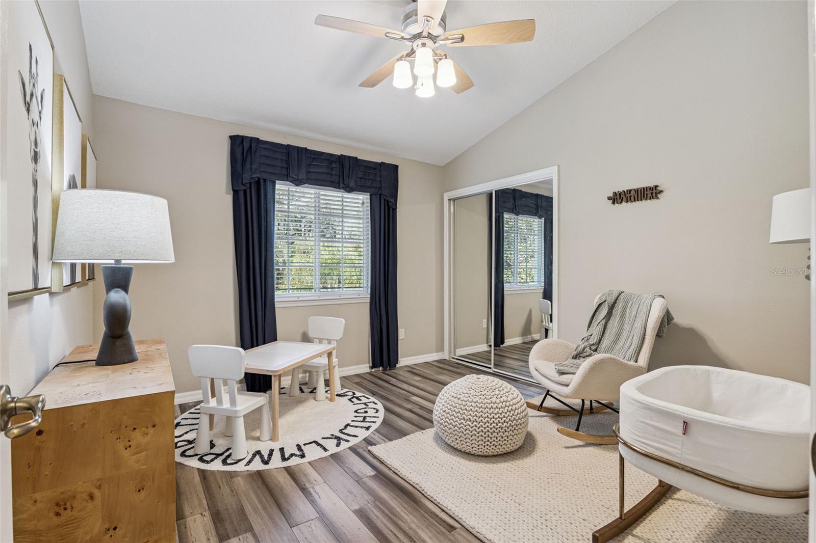 1545 COVERED BRIDGE DR