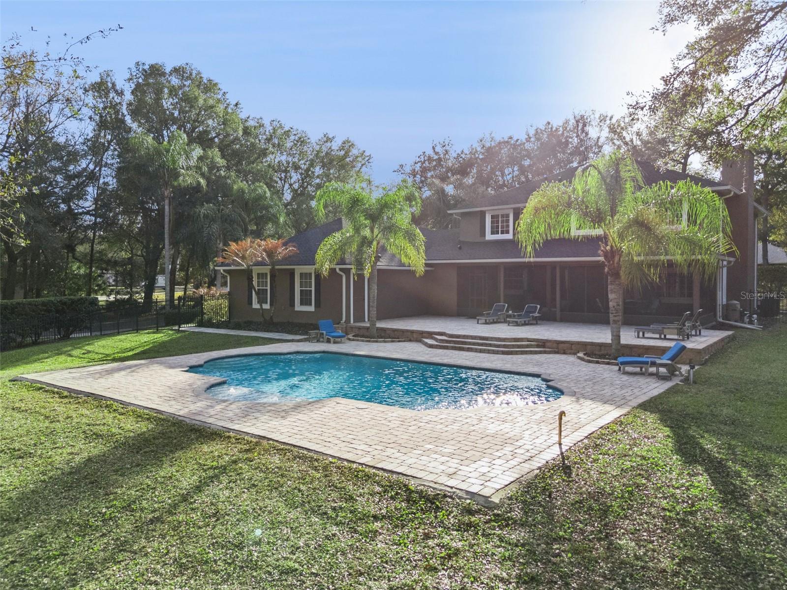 1545 COVERED BRIDGE DR