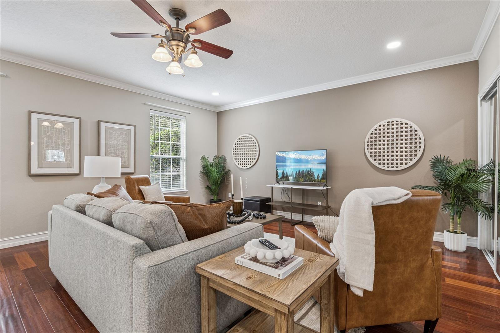 1545 COVERED BRIDGE DR