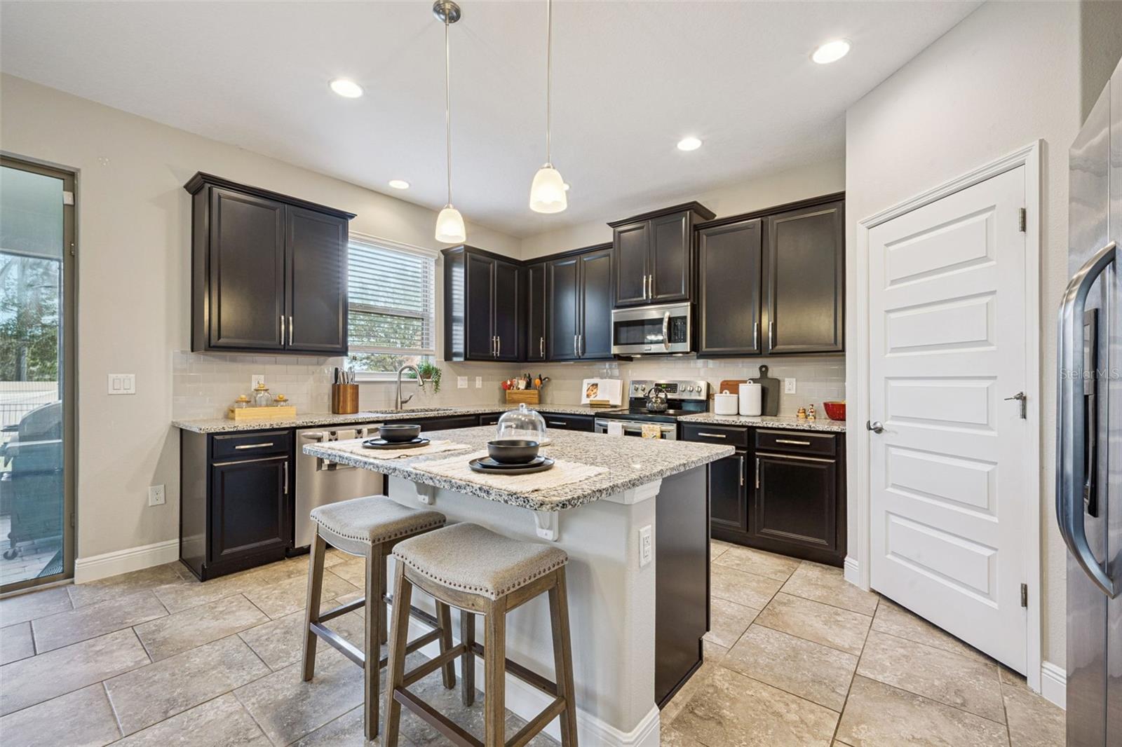 16167 HAMPTON CROSSING DR