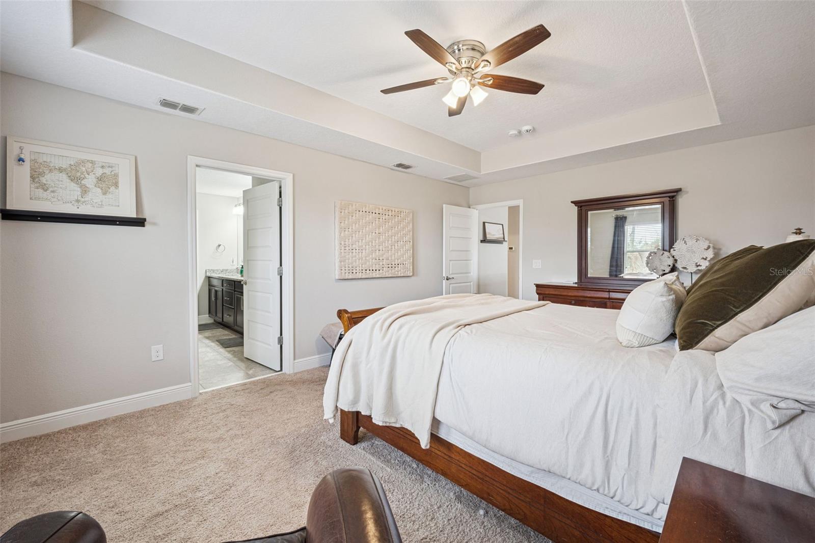 16167 HAMPTON CROSSING DR