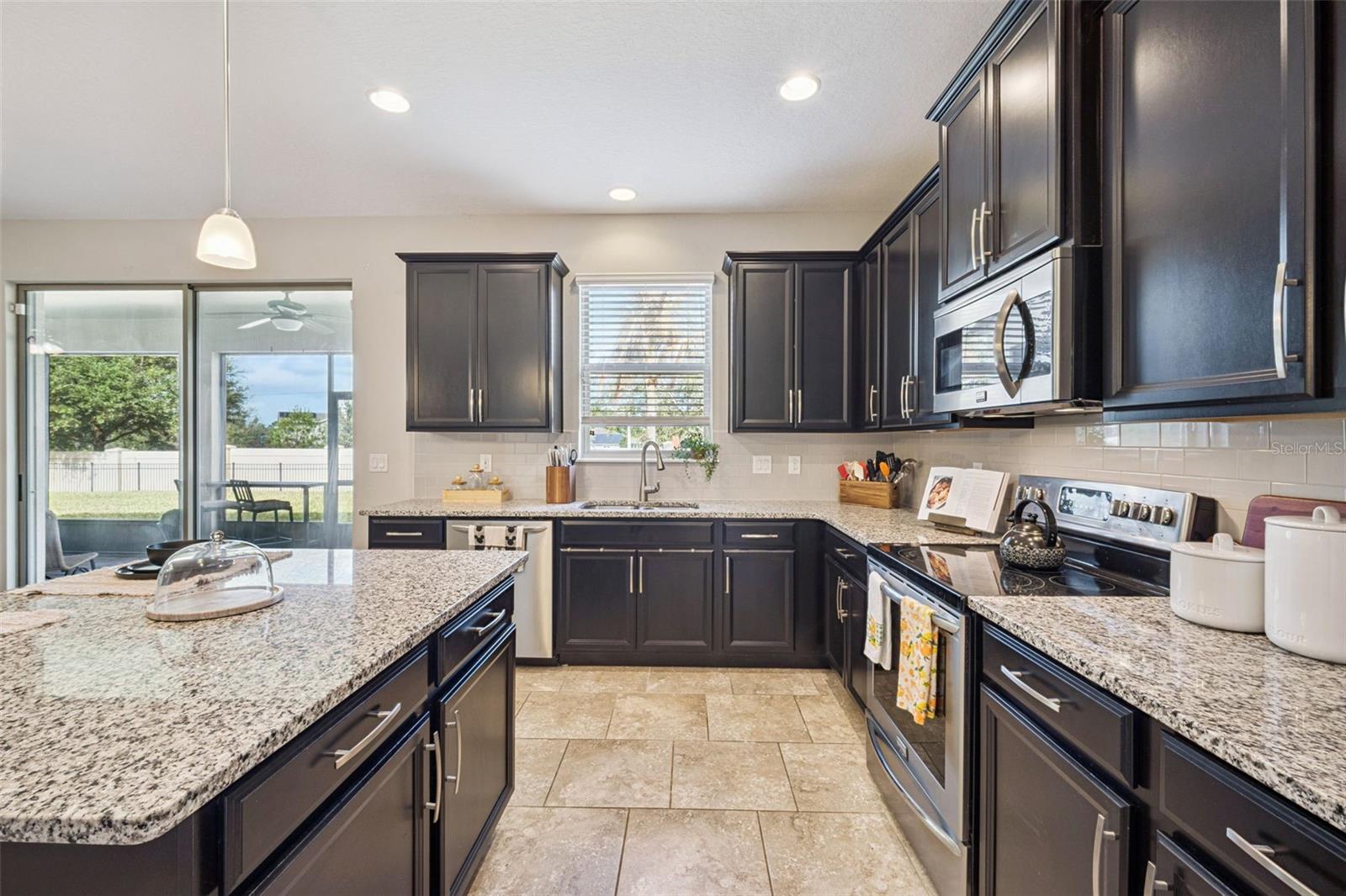 16167 HAMPTON CROSSING DR