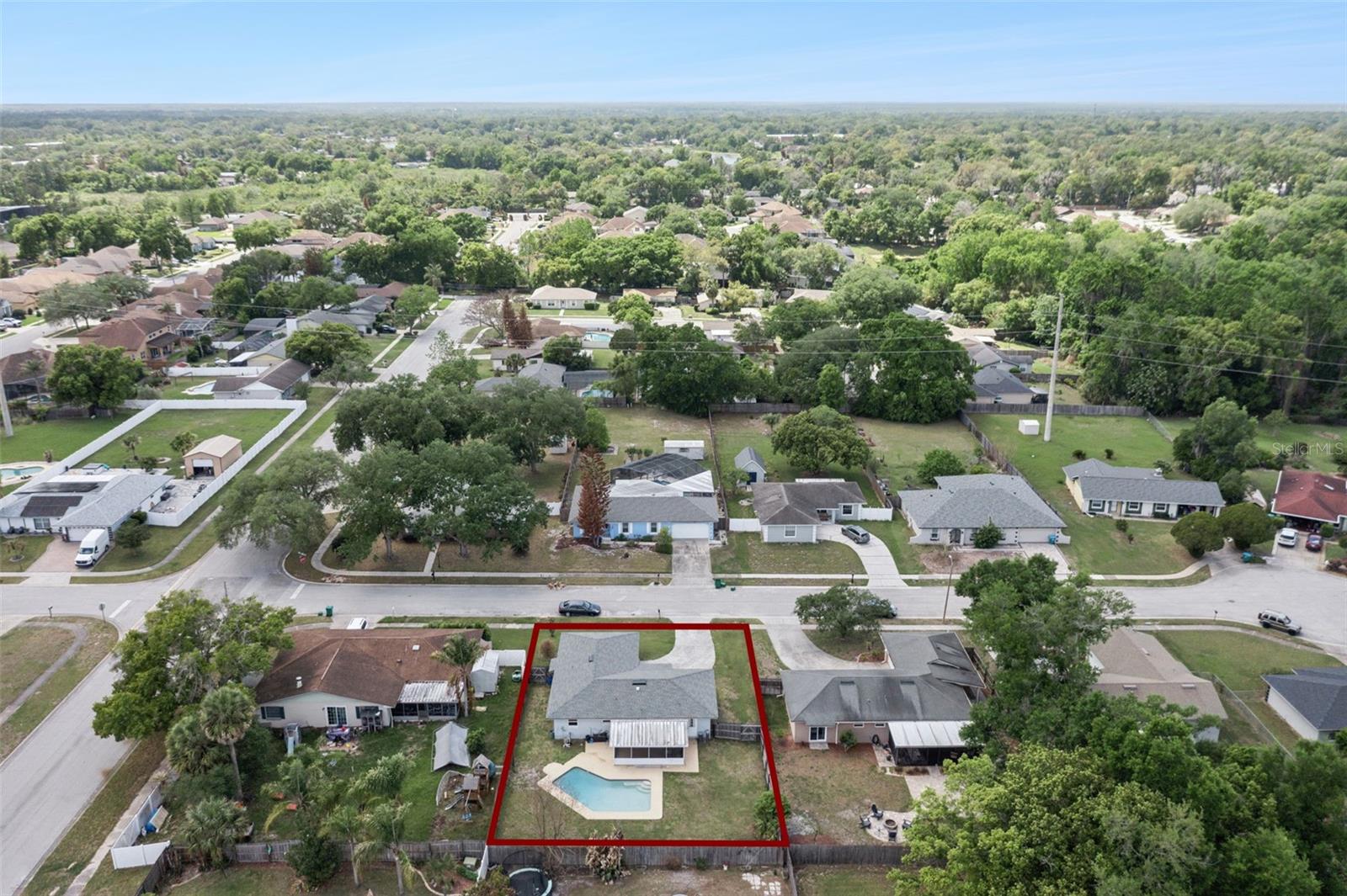 102 N SILVER CLUSTER CT