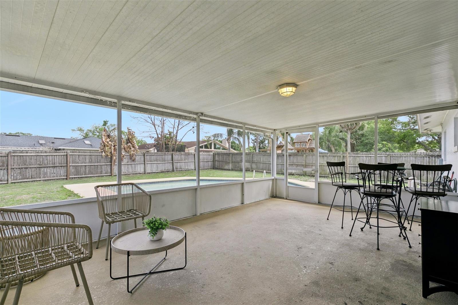 102 N SILVER CLUSTER CT