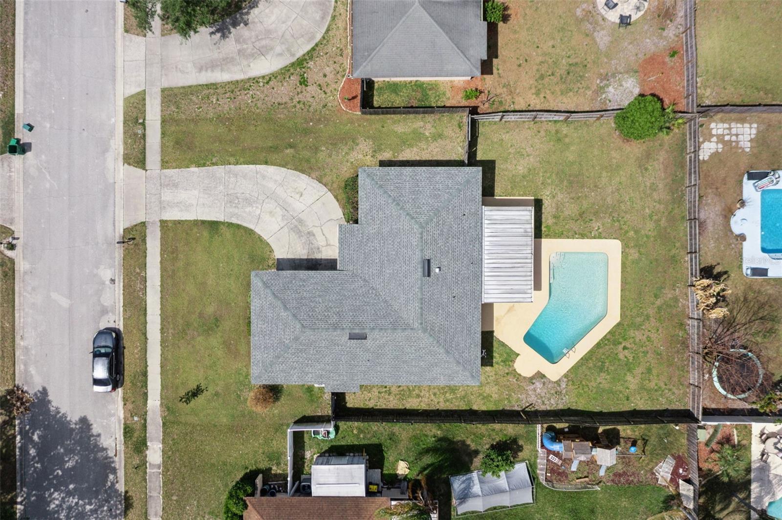 102 N SILVER CLUSTER CT