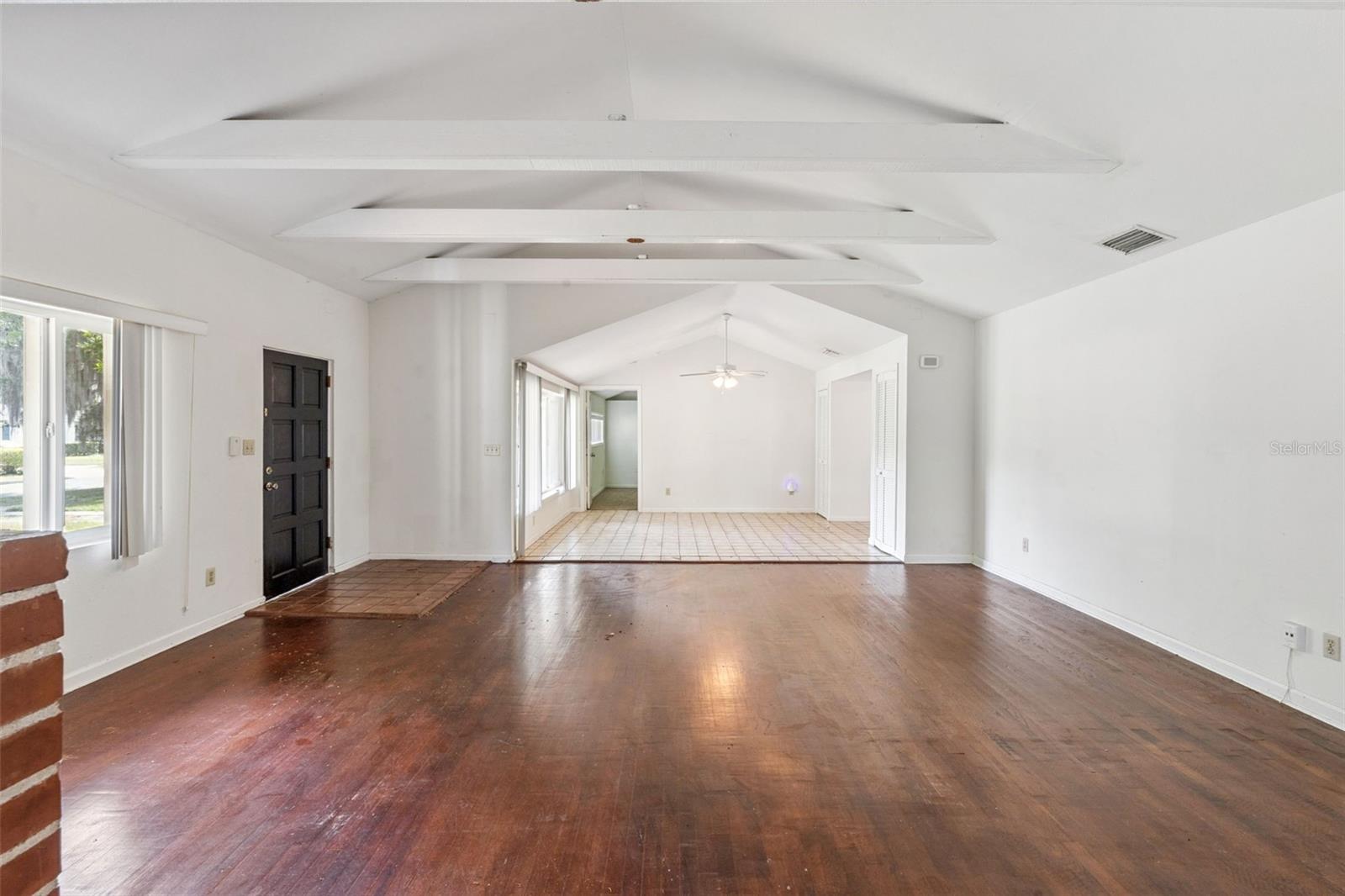 2015 BUCKMINSTER CIR