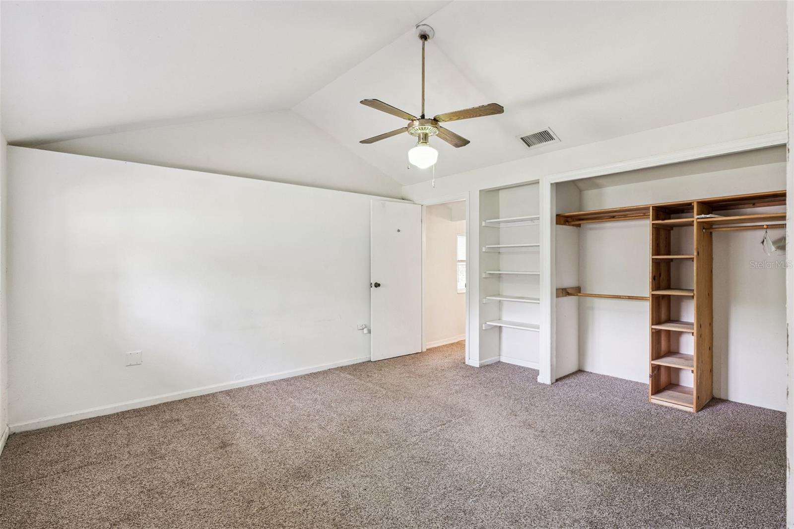 2015 BUCKMINSTER CIR