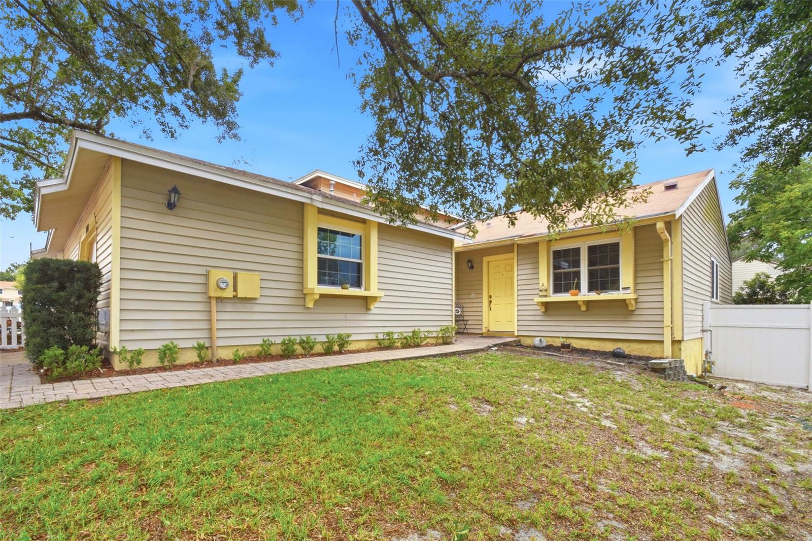 1356 LANDRY CIR