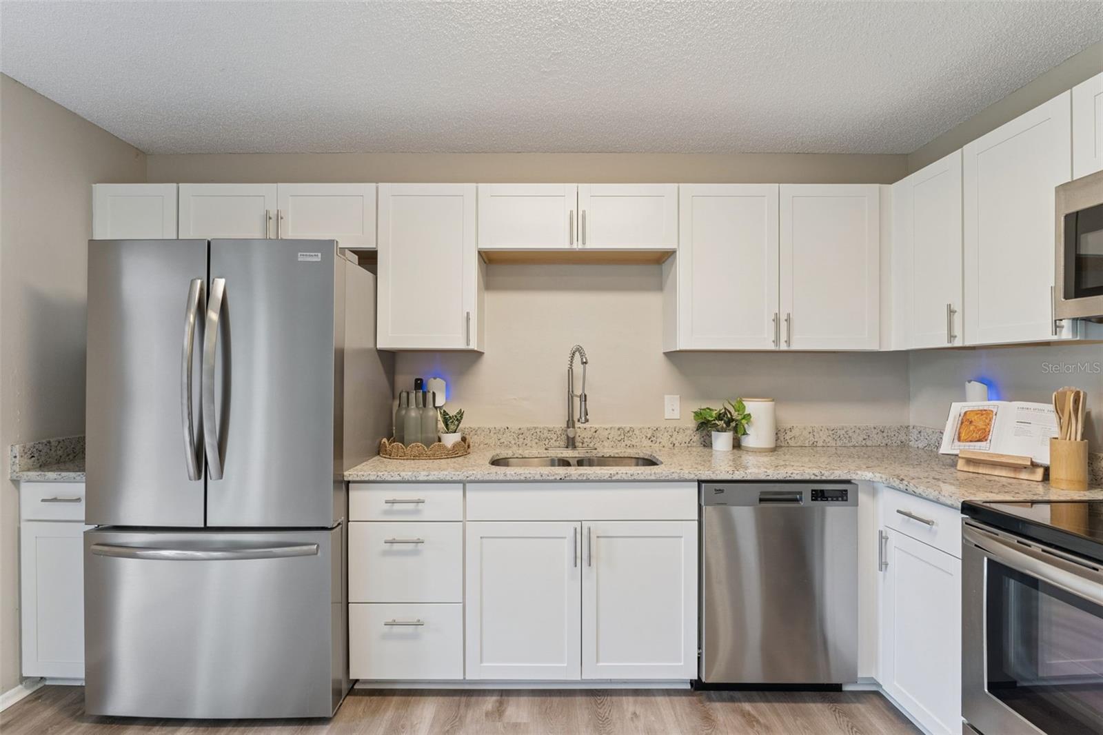 533 MADRIGAL CT