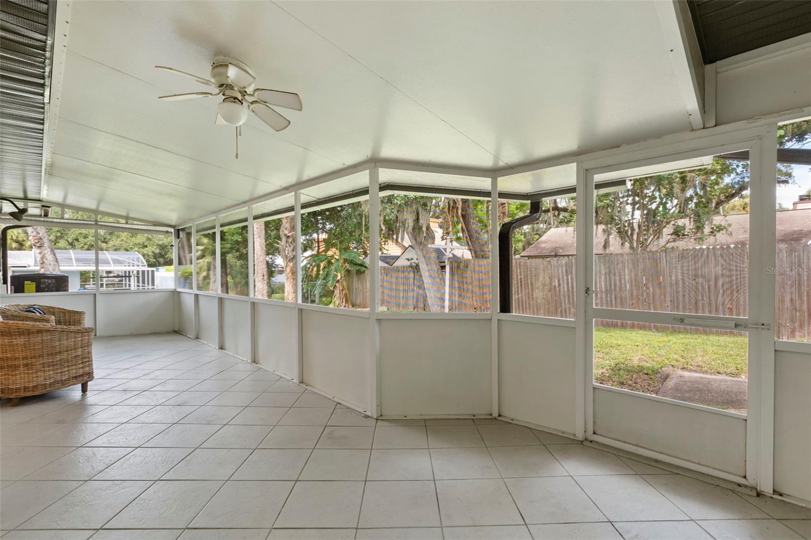 121 OAK RIDGE AVE