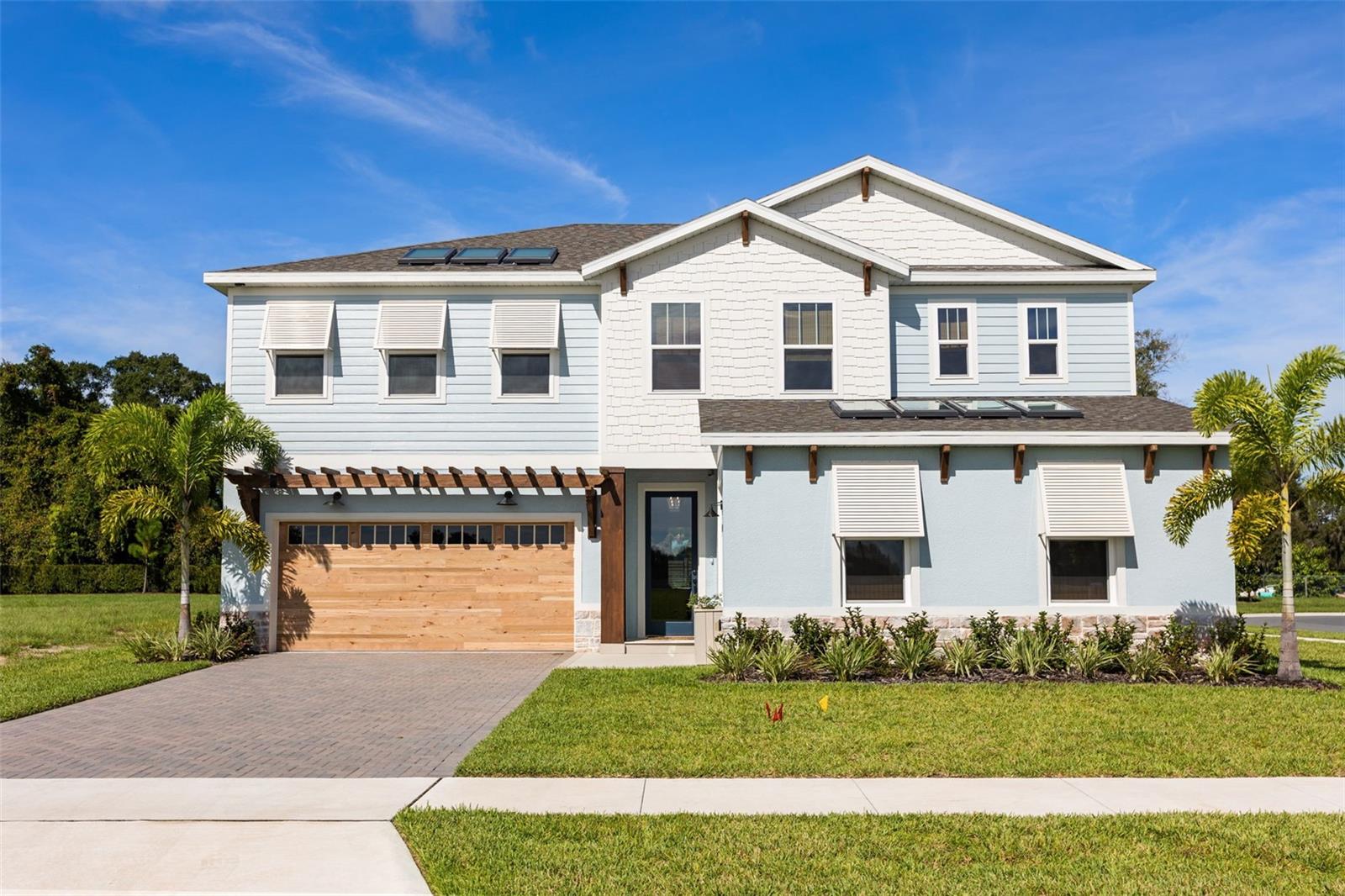 462 EMERALD GROVE DR