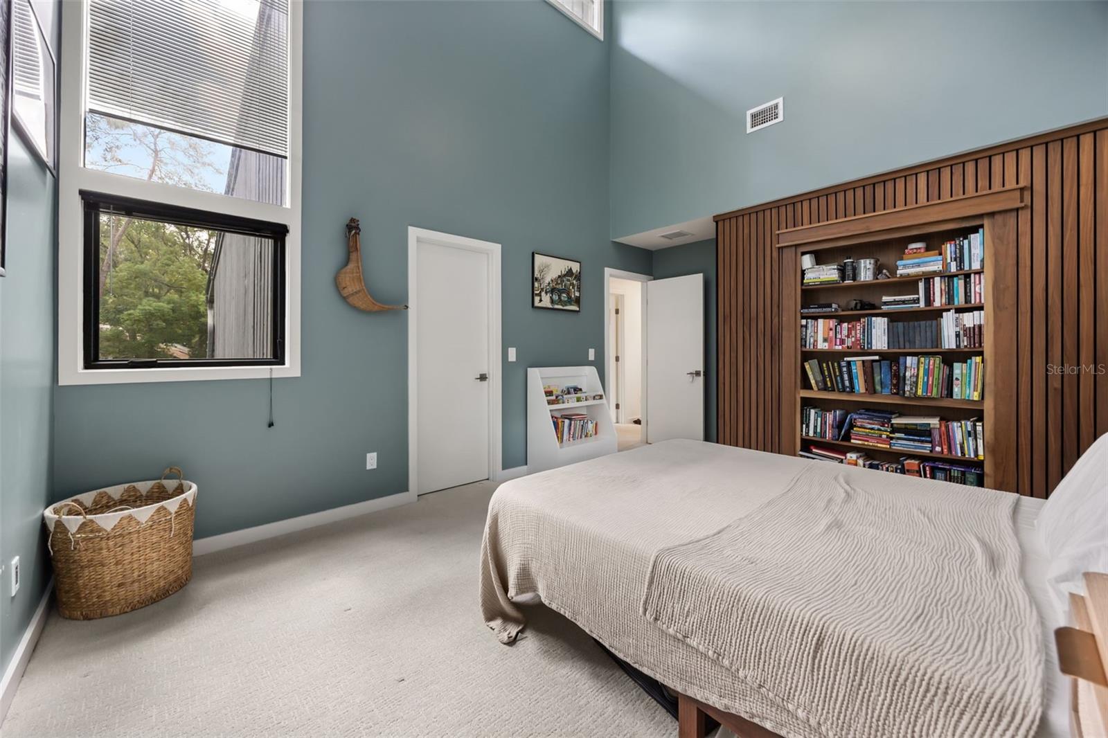 104 WILD FERN DR