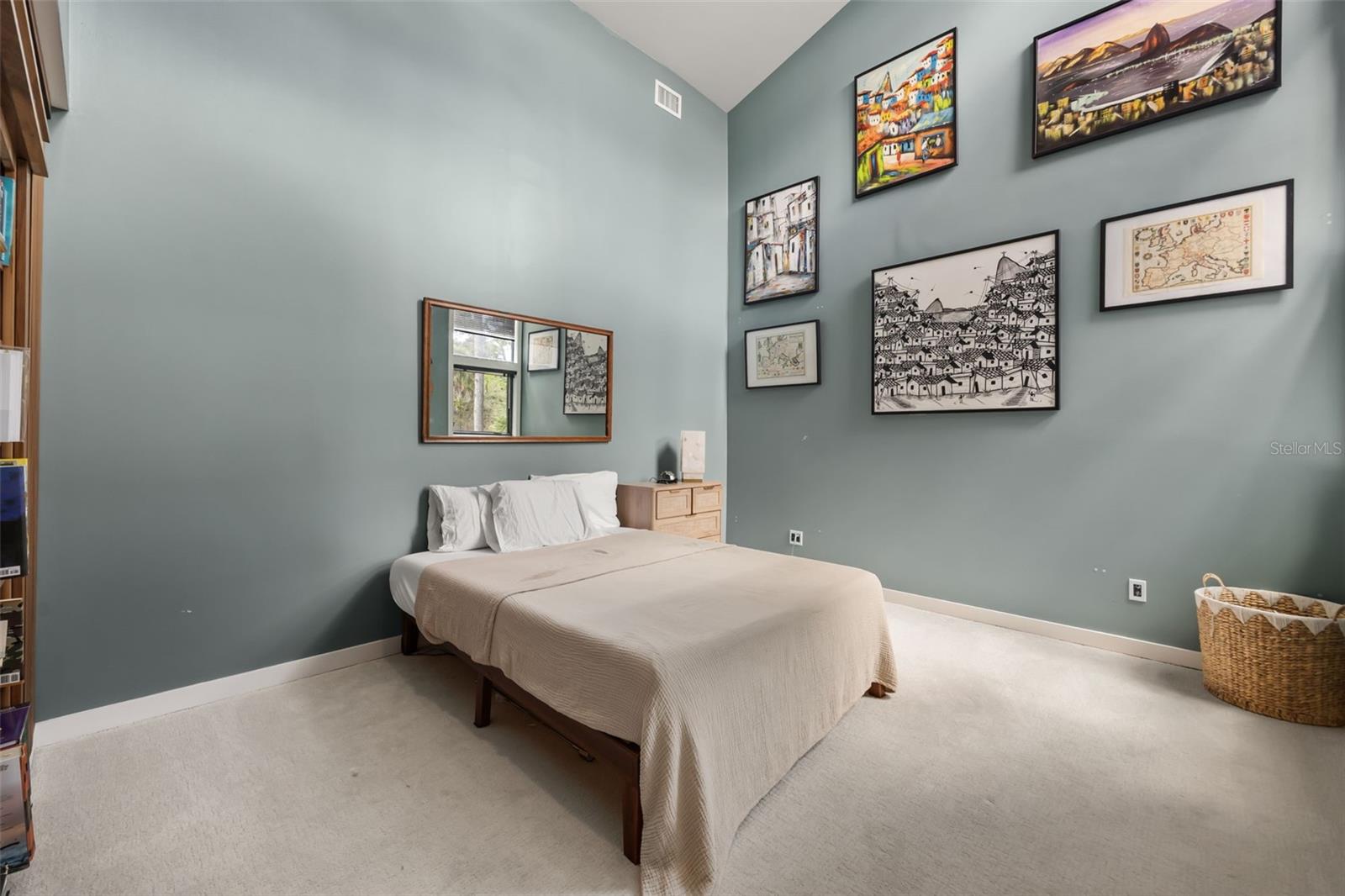 104 WILD FERN DR