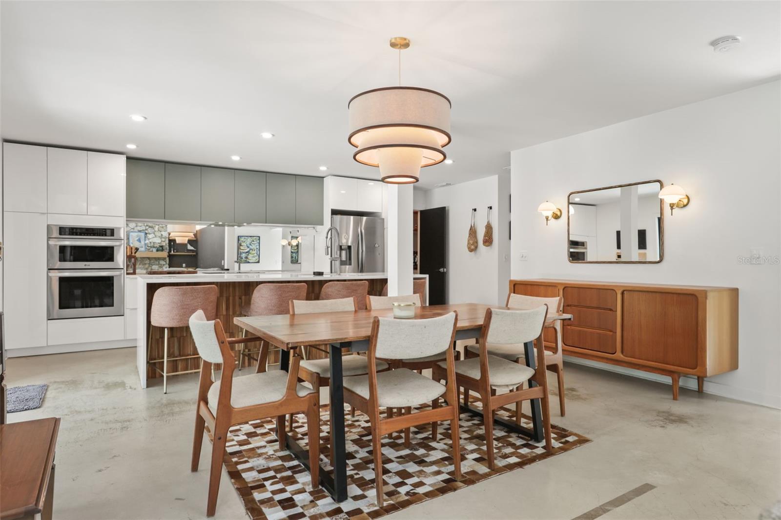 104 WILD FERN DR